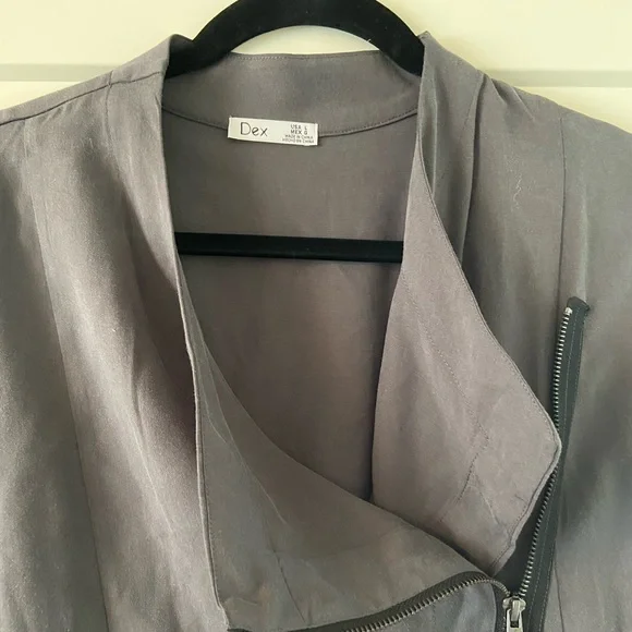 Dex Cropped Jacket - Picture 2 of 6